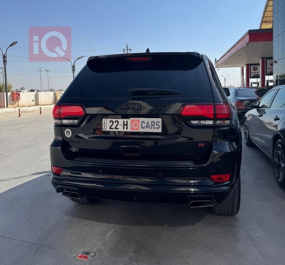 جيب جراند شيروكي